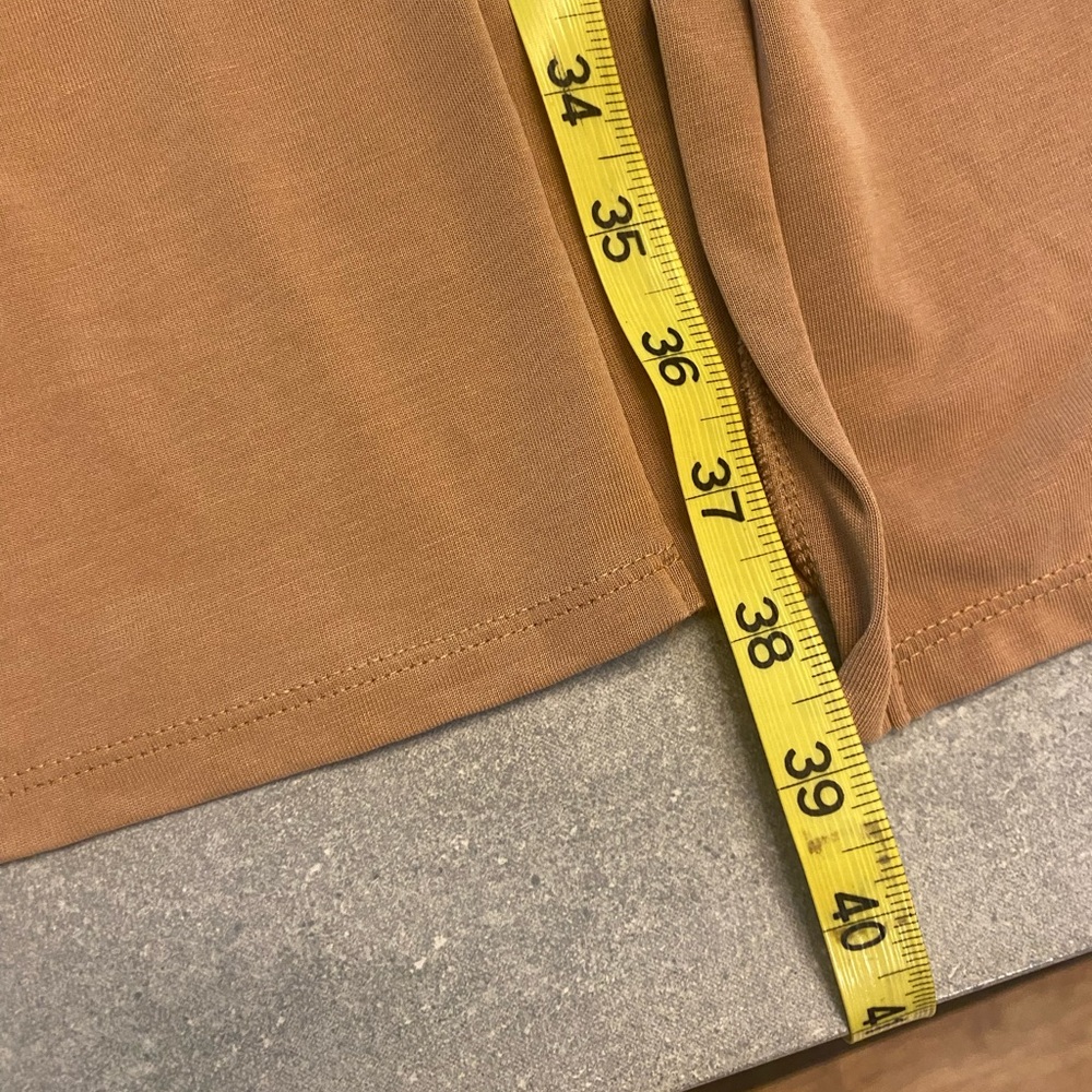 Express Gold long cardigan great for layering. - Picture 7 of 7